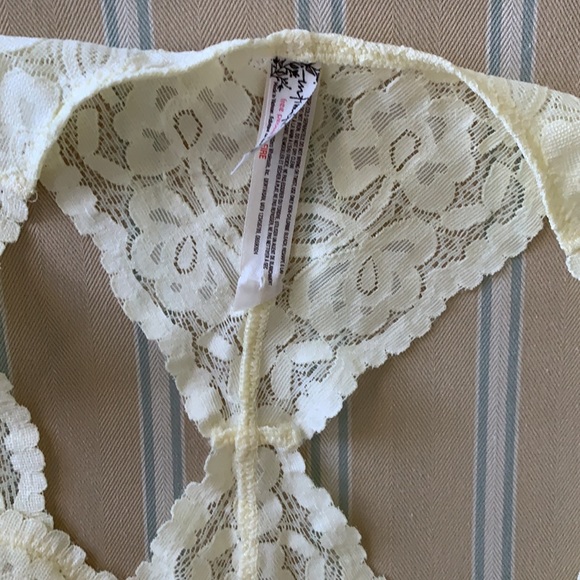 FREE PEOPLE INTIMATELY GALLOON LACE RACERBACK BRALETTE IN YELLOW SIZE SMALL - Picture 4 of 10